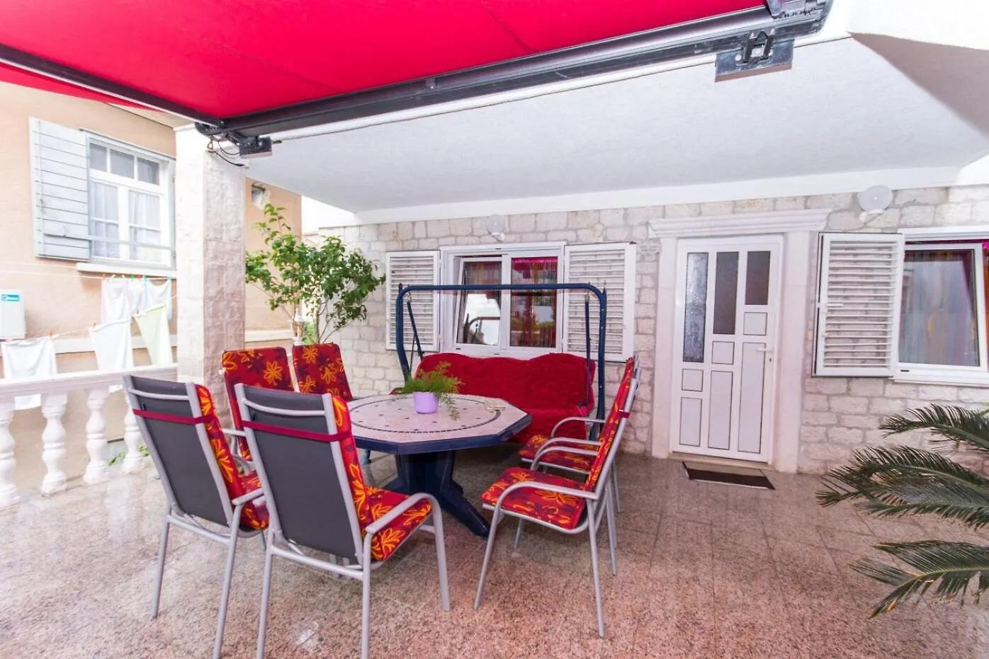 Apartment Mare Trogir 0*,
